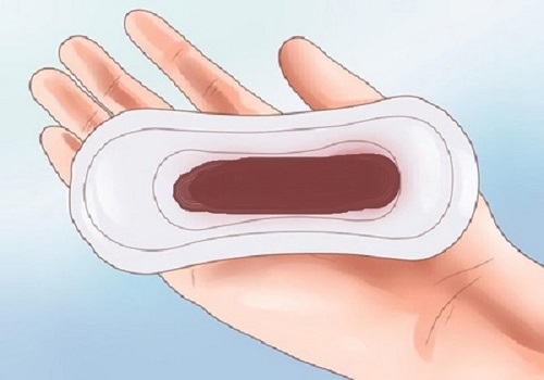 Hiện tượng ra máu nâu ở vùng kín nữ là bệnh gì? Xử lý bằng cách nào?